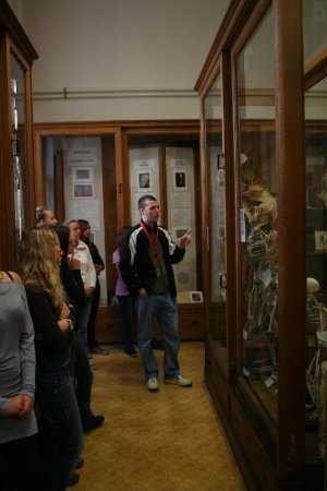 Hrdličkovo muzeum člověka bylo plné kostlivců..a taky trochu nás
